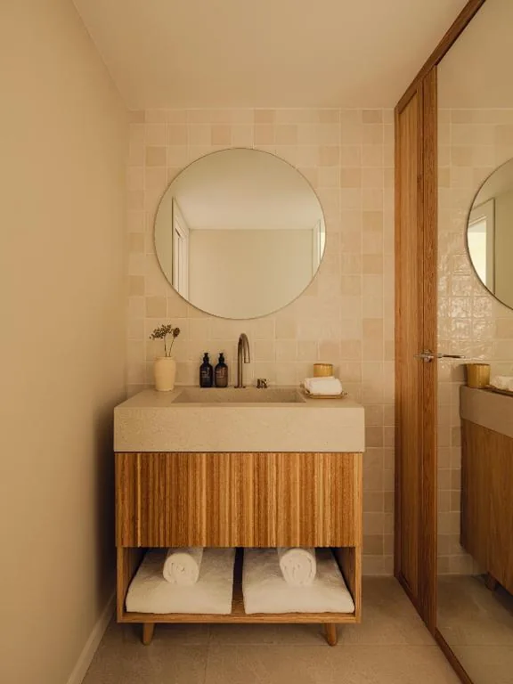 Double Room with Bathtub and Sea View — Aethos Hotel Mallorca