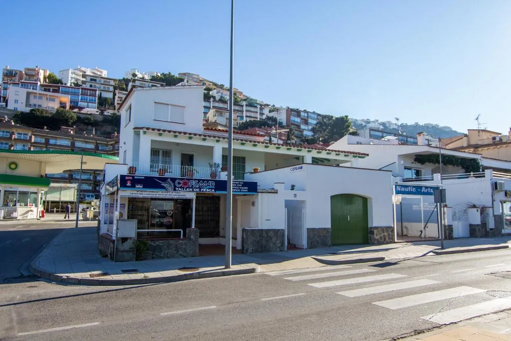 Four-Bedroom House — Agi Casa Puerto