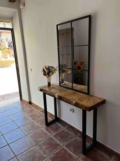Agradable casa con chimenea interior y barbacoa. — photo 11