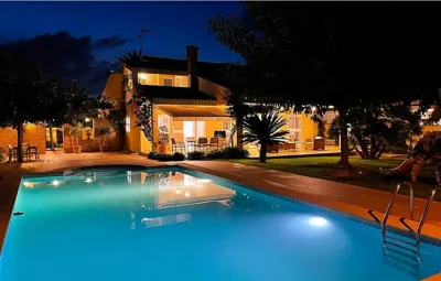 Agradable Villa junto al mar con piscina — foto 4