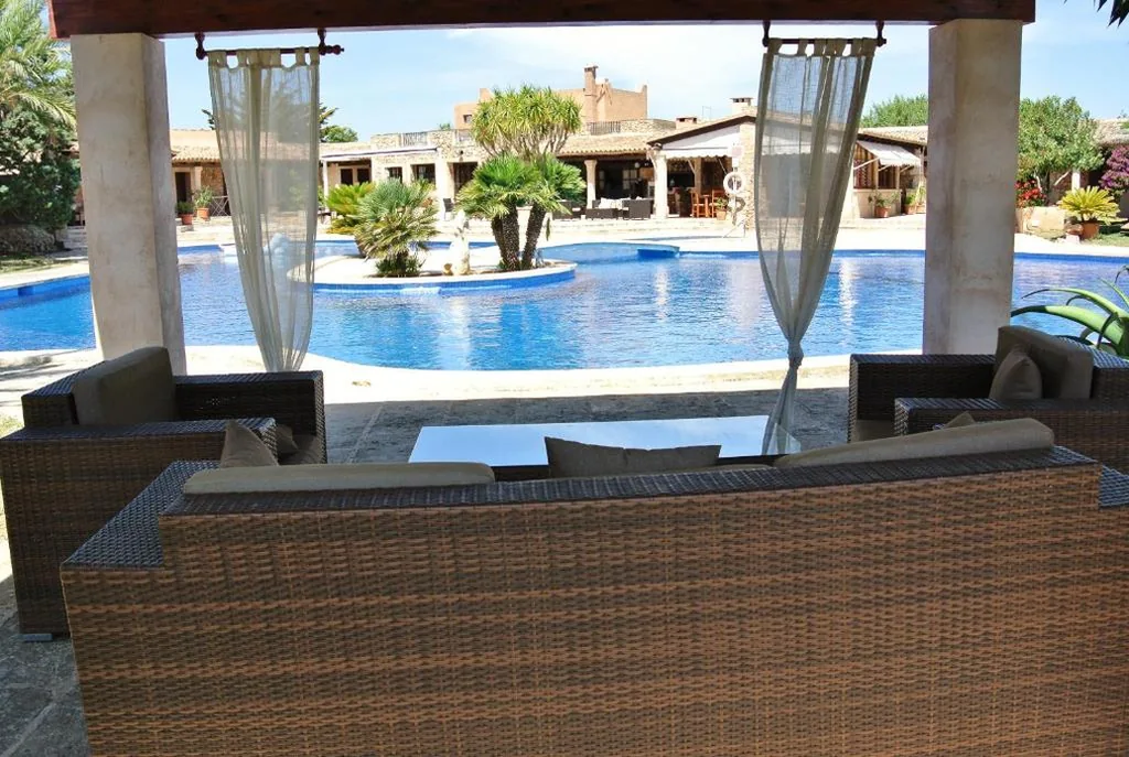 Camera Familiare con terrazza — Agroturismo Finca Sa Tanca