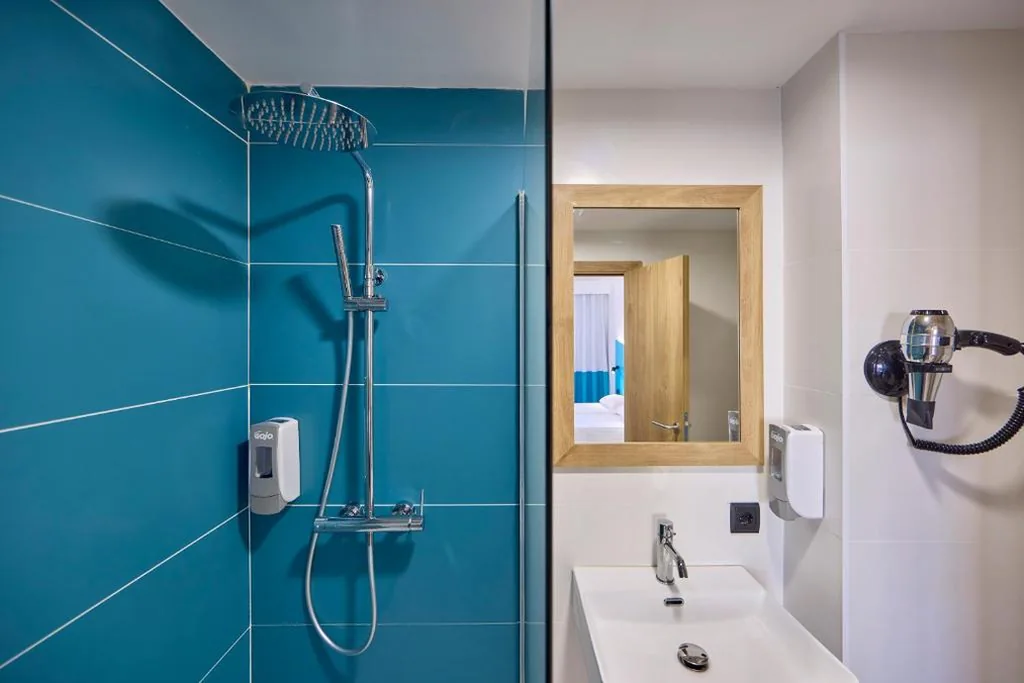 Quarto Duplo — AHOI Urban Beach