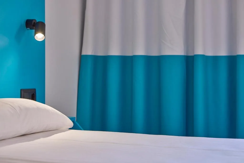 Quarto Duplo com brunch - uso individual — AHOI Urban Beach