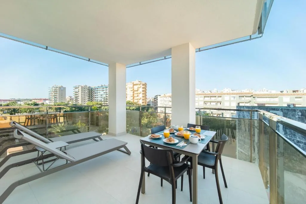 Apartamento con vistas al jardín — Ahoy Apartments