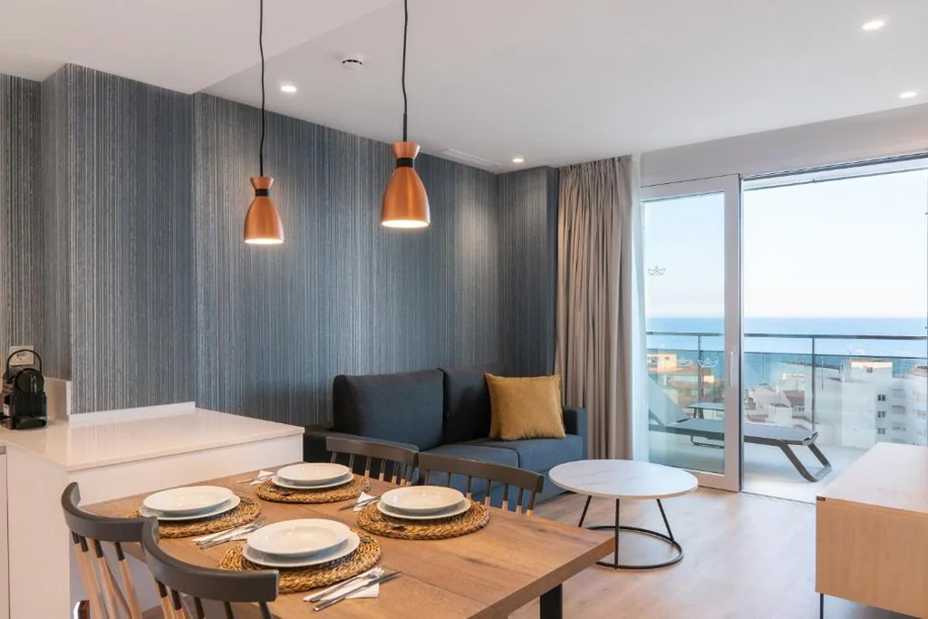 Apartamento con vistas al mar — Ahoy Apartments