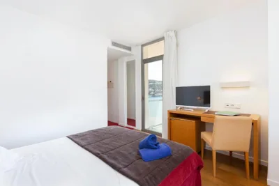 Aimia Hotel — foto 11