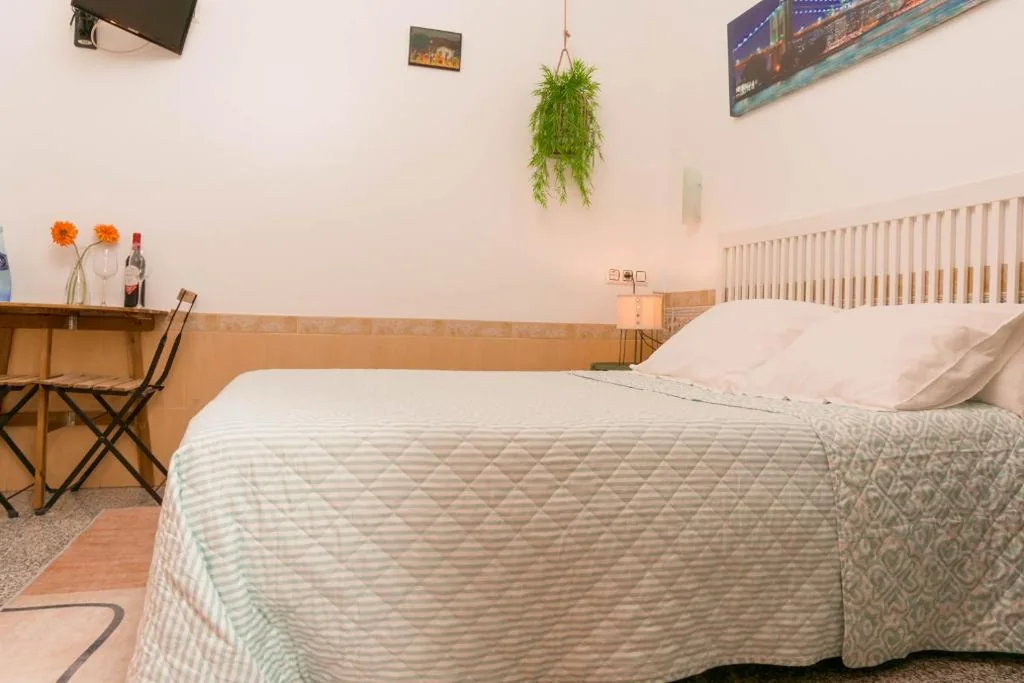 Doppelzimmer — Aire Hostal en Los Alcores Recepción telefónica Auto Check-in