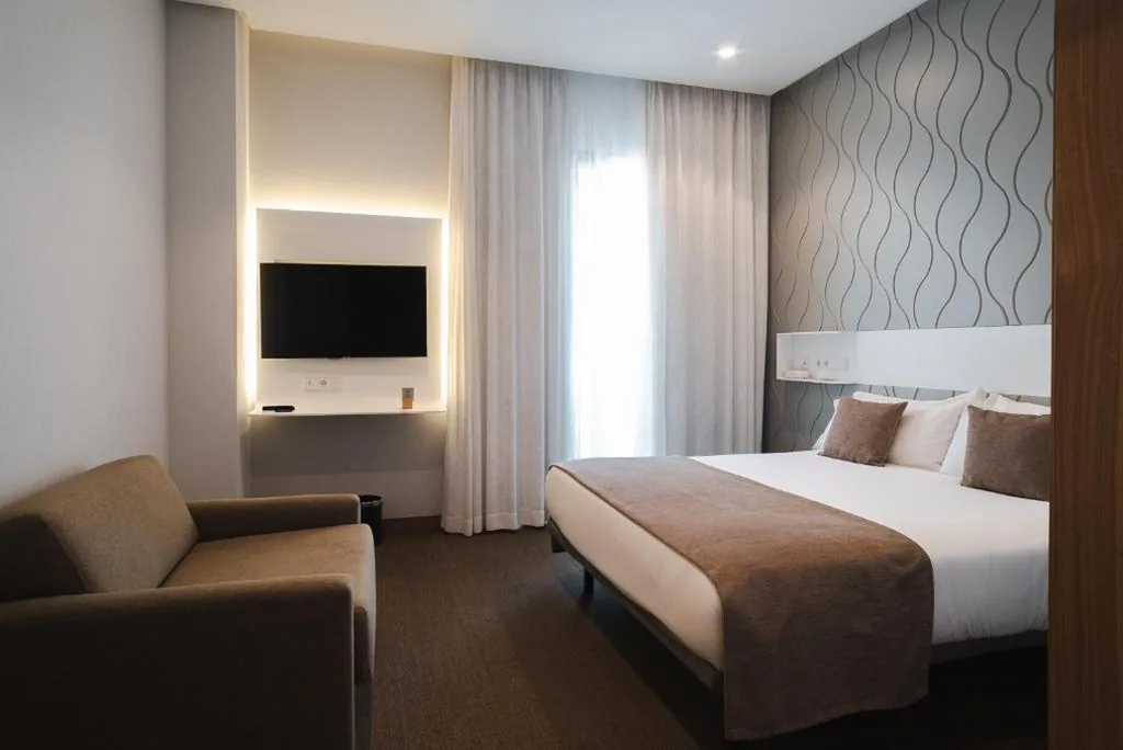 Camera doppia con letto aggiunto — AJ Gran Alacant by SH Hoteles