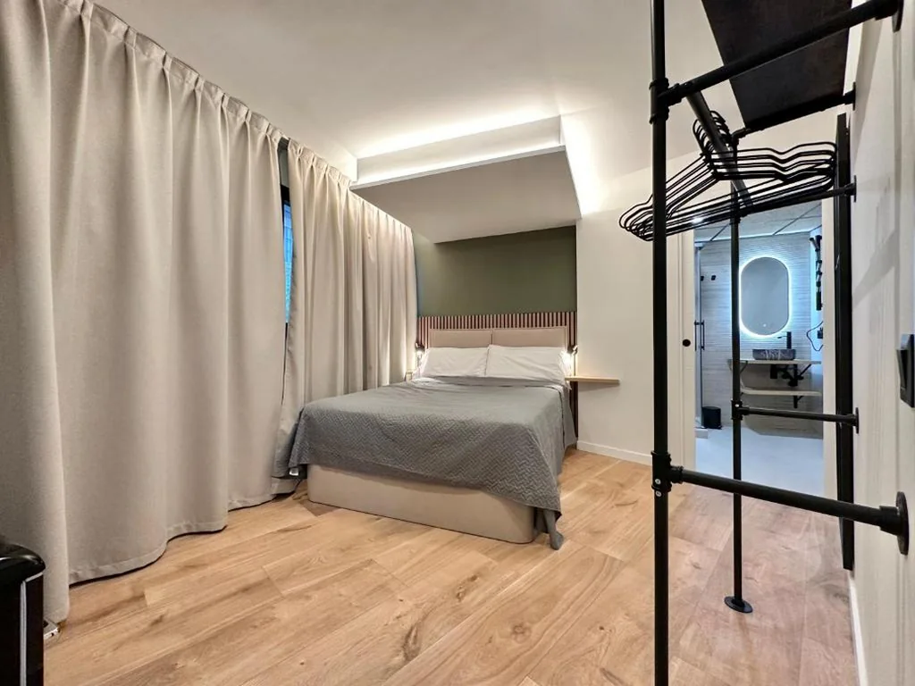 Quarto Duplo Deluxe — Akasa Rooms Rambla