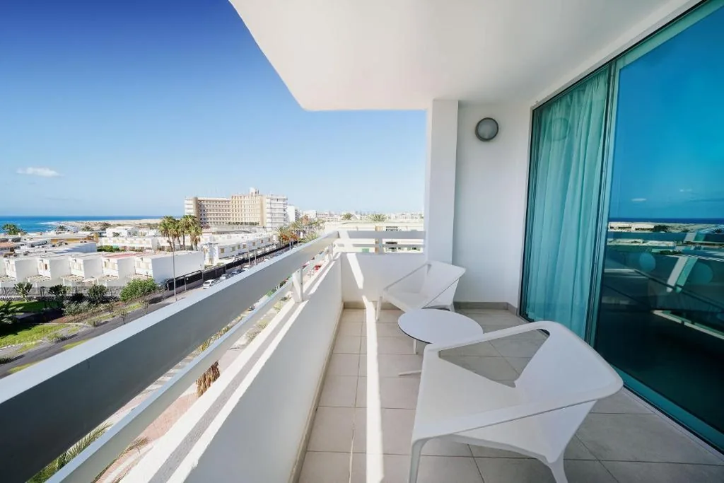 Apartment mit 1 Schlafzimmer — Akeah Broncemar