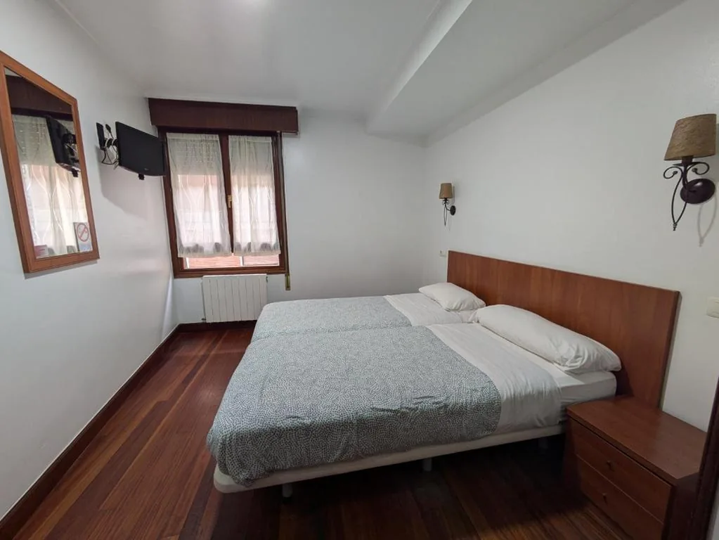 Chambre double - 2 lits — Akelarre Ostatua