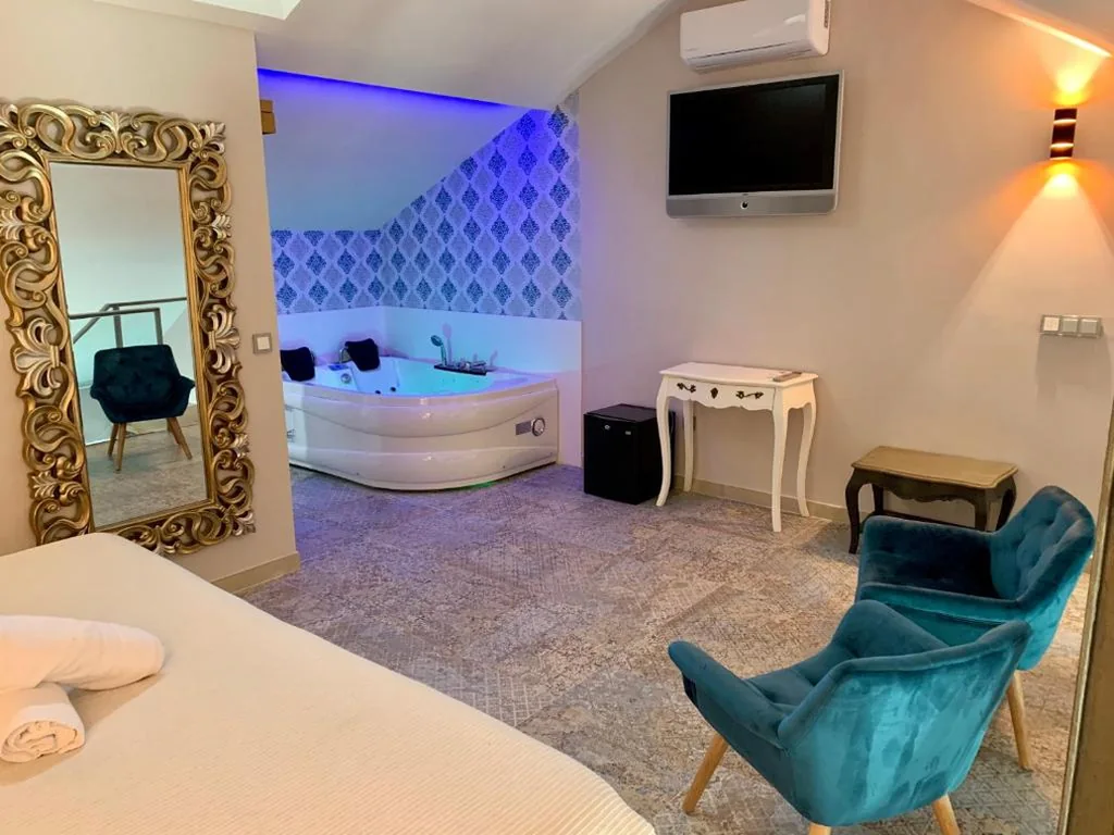 Suite Duplex con vasca idromassaggio — Akla Hotel Mérida