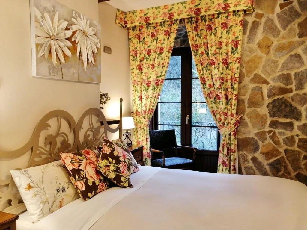 Double Room — Akla La Casa Del Puente