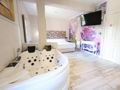 Akla Suites con Jacuzzi Santillana — foto 6