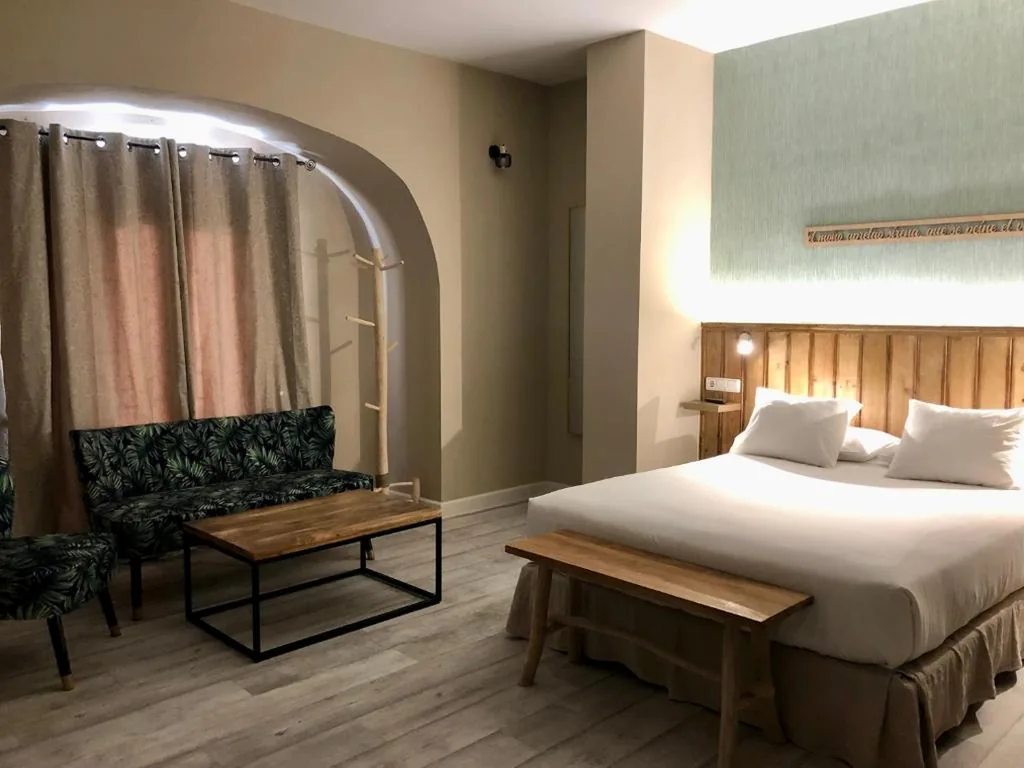 高级双人间 — Alameda Hostal Boutique