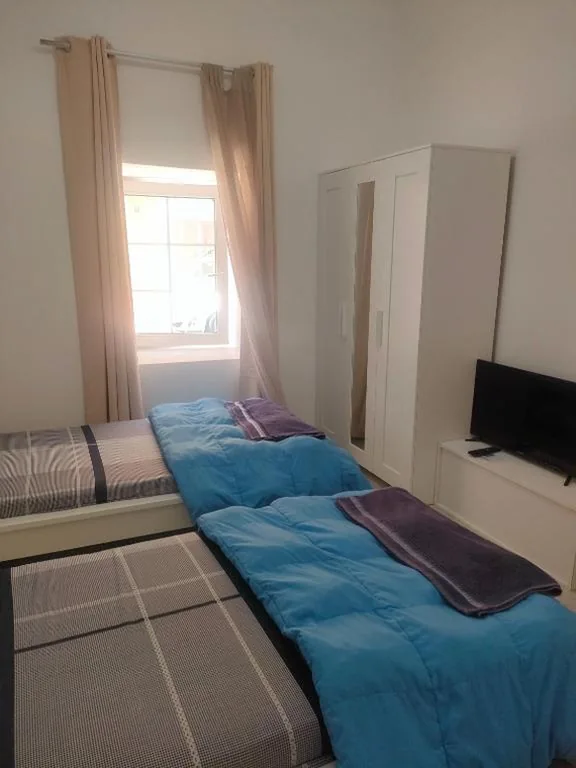 Alba 2 apartamento y Alba 3 habitación con baño