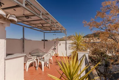 Albalh Apartamentos - La Casita de la Plaza en Albaicín Granada con Terraza Privada y Vistas Espectaculares — photo 11