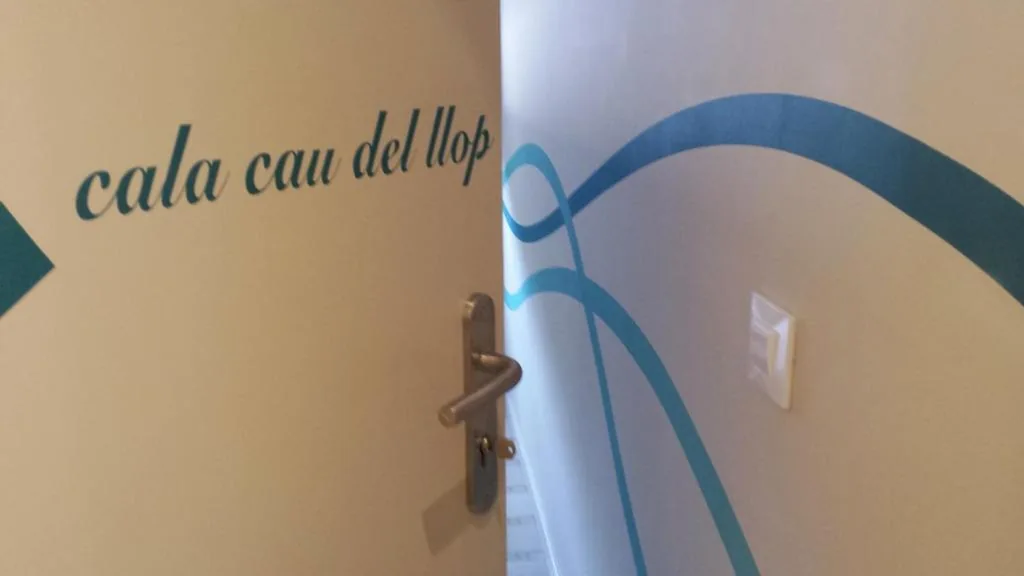 Quarto Duplo com casa de banho partilhada — Alberg Costa Brava
