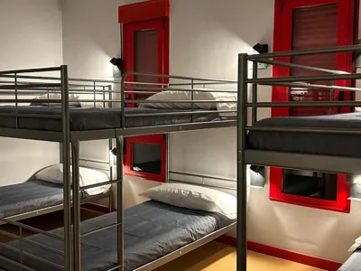 ALBERGUE A POBRA DO BROLLON — foto 11