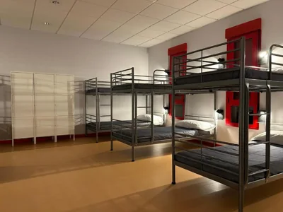 ALBERGUE A POBRA DO BROLLON — foto 12