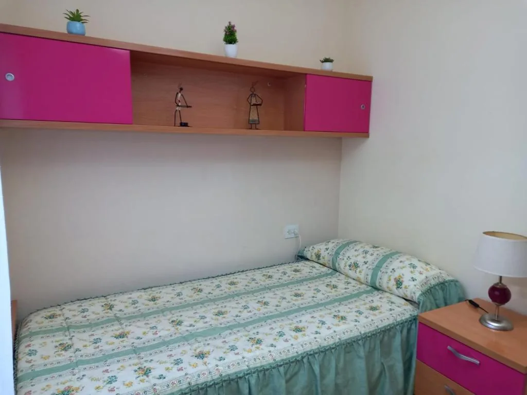 Kleines Einzelzimmer — Albergue Agarimo
