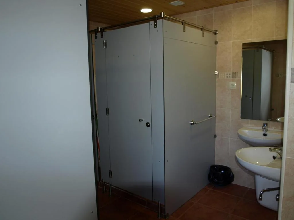 Habitación Doble - 2 camas — Albergue Ainsa - Morillo de Tou