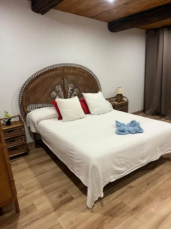 Habitación Doble — Albergue Bergando