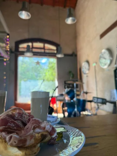 Albergue & Cafetería Vía de la Plata Hervás — foto 4