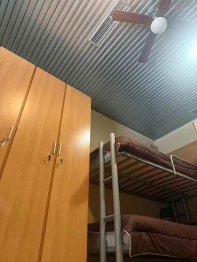 Albergue & Cafetería Vía de la Plata Hervás — foto 9