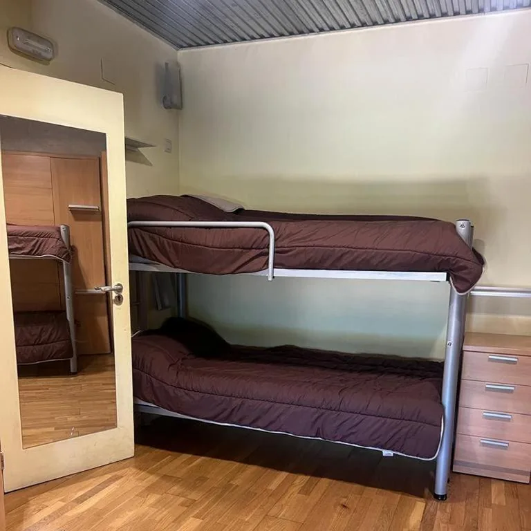 Posto letto in dormitorio misto da 4 posti — Albergue & Cafetería Vía de la Plata Hervás
