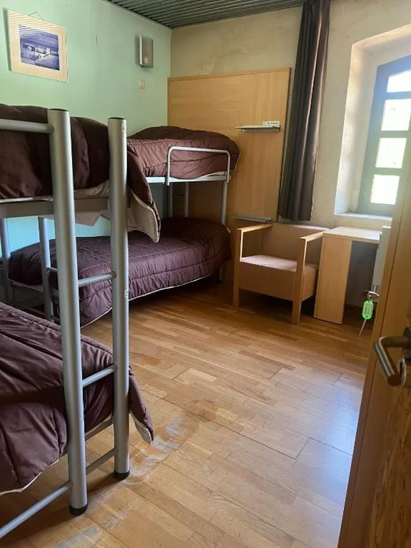 Letto singolo in dormitorio condiviso — Albergue & Cafetería Vía de la Plata Hervás