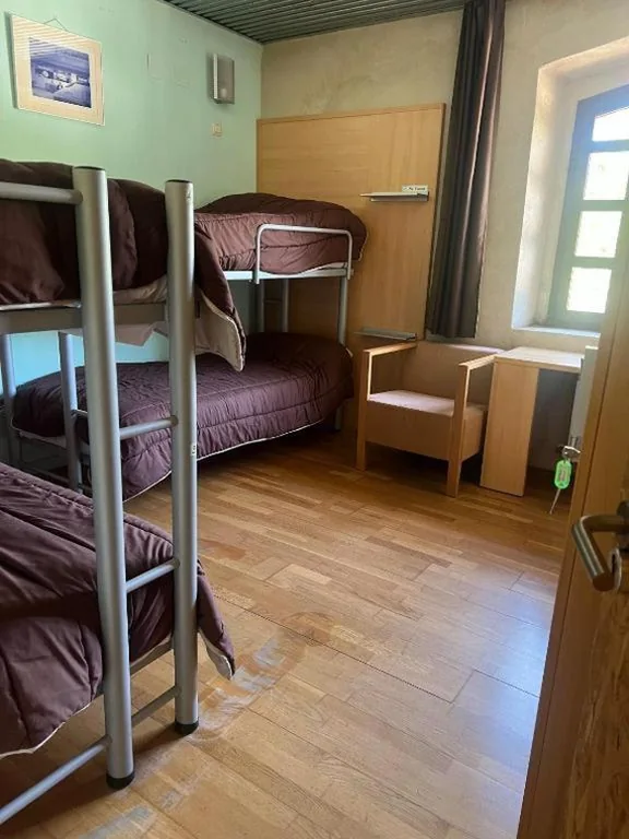 Letto singolo in dormitorio condiviso — Albergue & Cafetería Vía de la Plata Hervás