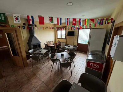 Albergue de peregrino Cruz de Fierro — foto 9