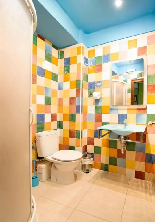 Camera singola con bagno in comune — ALBERGUE EL CANTARO - Solo Peregrino con Credencial