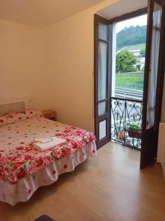 大床双人间 — Albergue El Caserón de Vidiago
