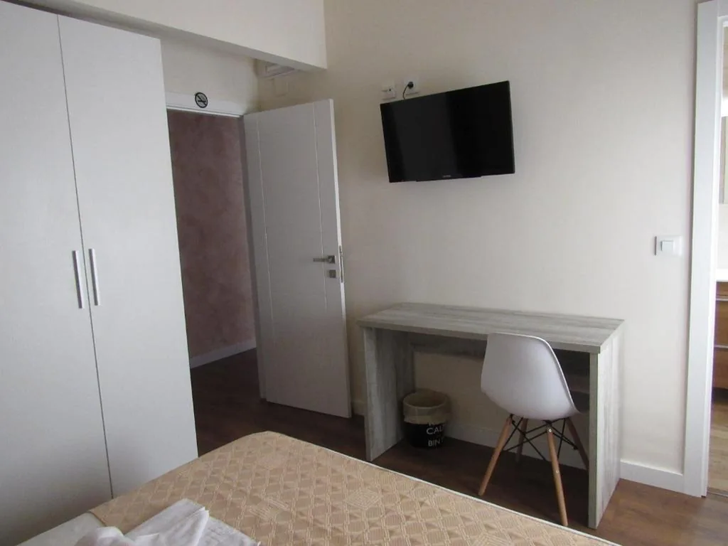 Habitación Doble con baño privado — Albergue El Encuentro