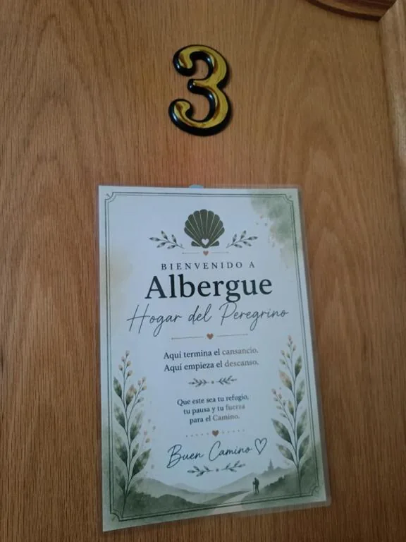 Single Bed in Mixed Shared Room — Albergue Hogar del Peregrino