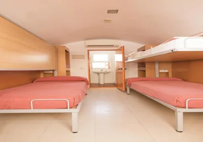 Albergue Inturjoven Córdoba — 写真 9