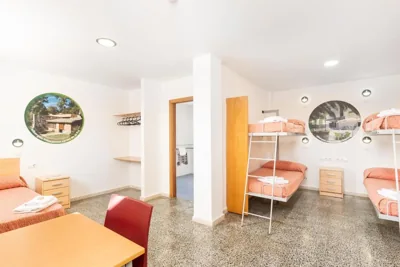 Albergue Inturjoven Jerez De La Frontera — Foto 2