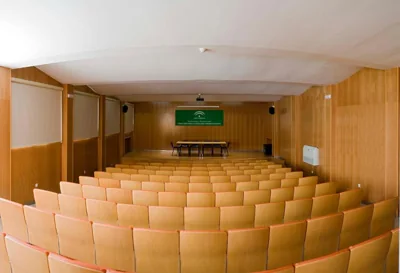 Albergue Inturjoven Jerez De La Frontera — Foto 11