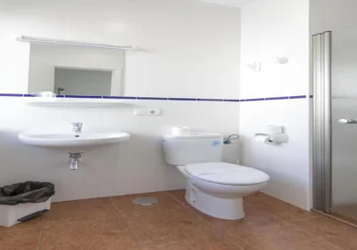 Albergue Inturjoven Malaga — Foto 11