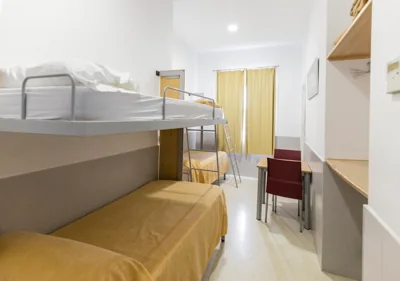 Albergue Inturjoven Malaga — Foto 12