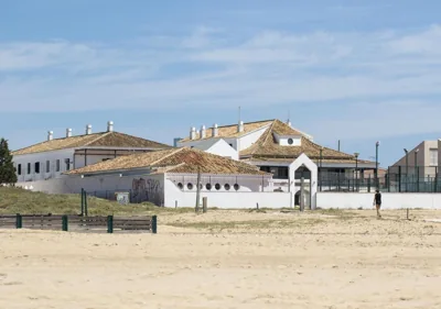 Albergue Inturjoven Punta Umbría — Foto 12