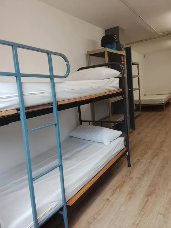 Dormitorio condiviso misto — Albergue Irugoienea