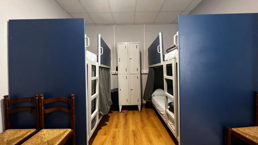 Bett in gemischtem Schlafsaal mit 4 Betten — Albergue La Estación