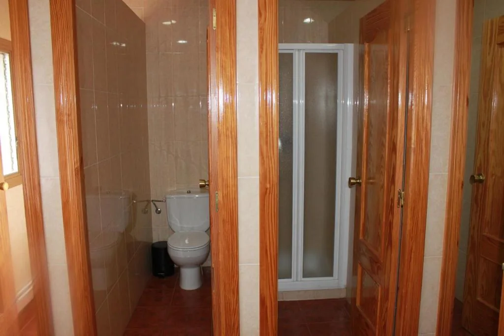 Camera quadrupla con bagno condiviso — Albergue Los Chorros