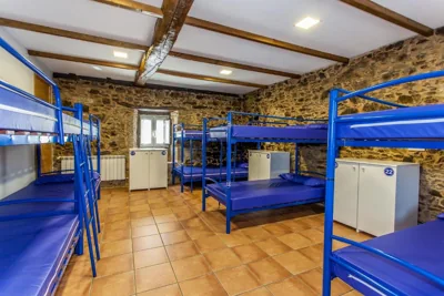 Albergue Milpés — Foto 11