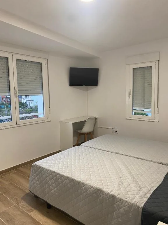 Quarto Duplo — Albergue o Bailarin