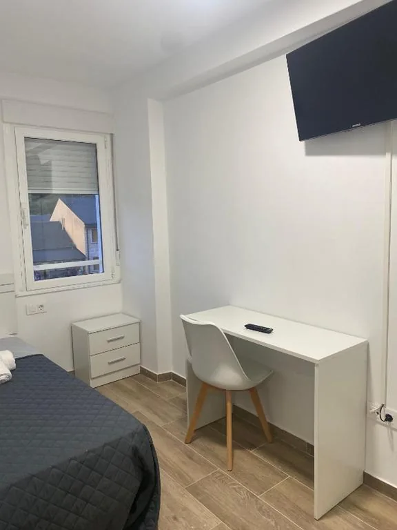 Quarto Individual com casa de banho privativa — Albergue o Bailarin