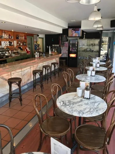 Albergue O Pedrón Hostel & Rooms — Foto 4
